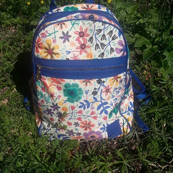 BEAUTIFUL LULAROE BACKPACK . - Picture 4 of 8